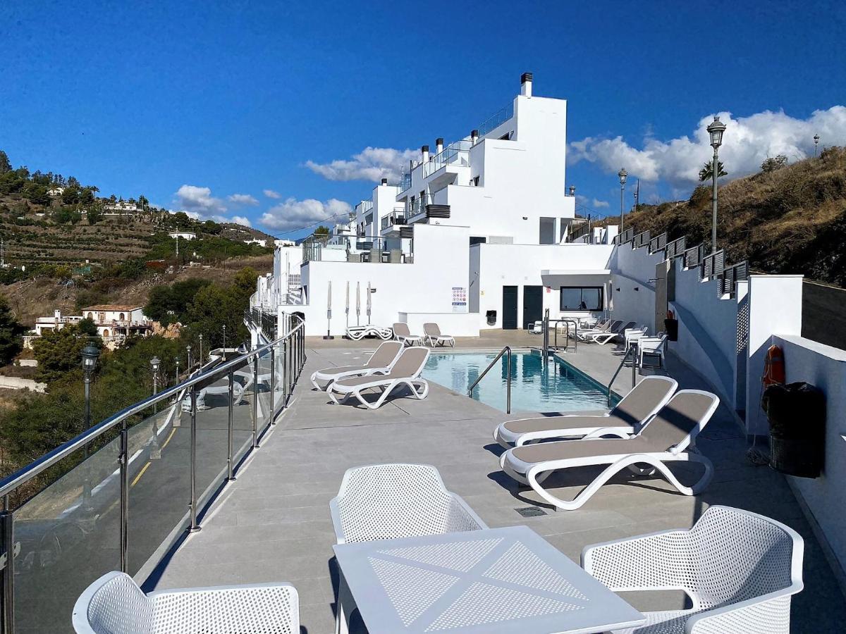 Balcon Del Mar Seaview 115 Casasol Apartman Nerja Kültér fotó